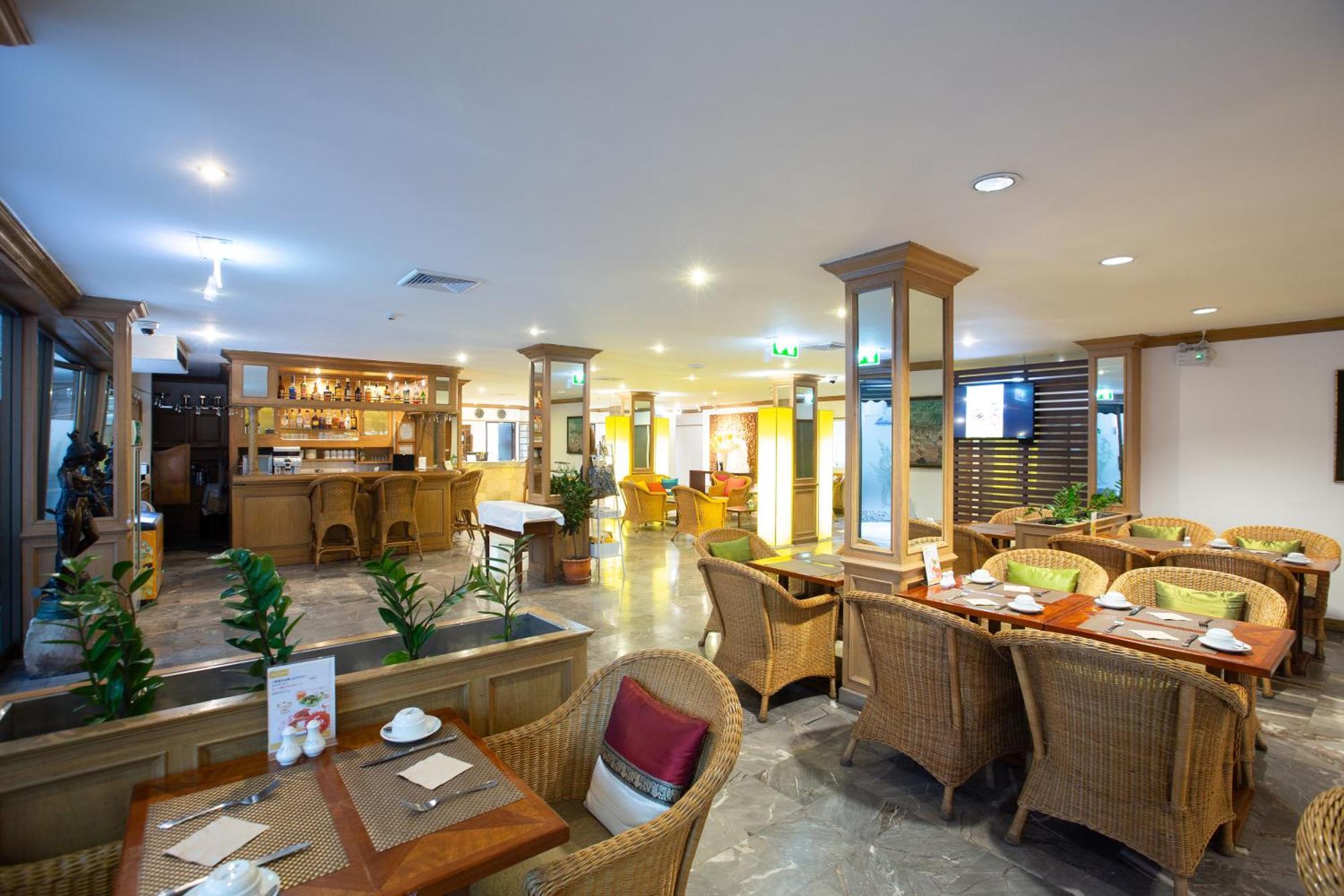 The Tarntawan Hotel Surawong Bangkok Zewnętrze zdjęcie