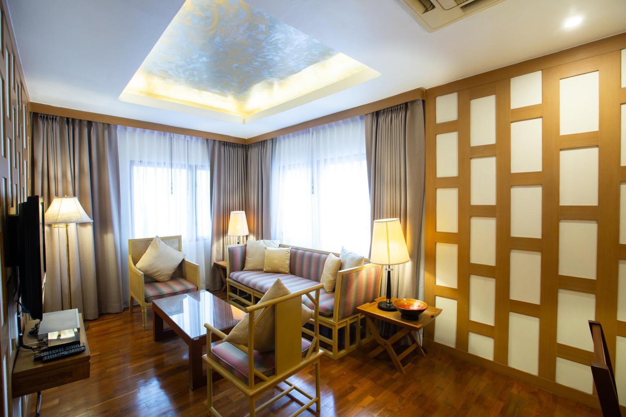 The Tarntawan Hotel Surawong Bangkok Zewnętrze zdjęcie